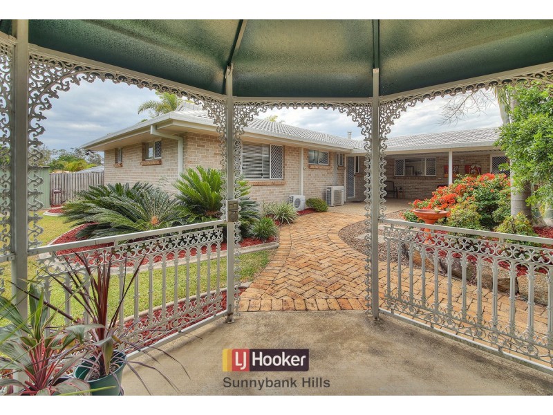 56 Casuarina Crescent, Calamvale QLD 4116