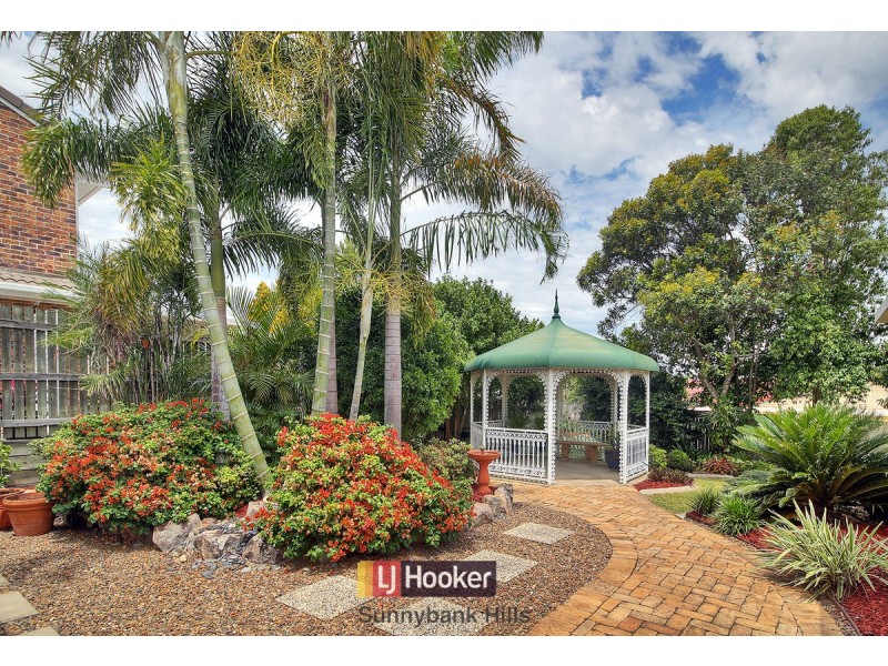 56 Casuarina Crescent, Calamvale QLD 4116