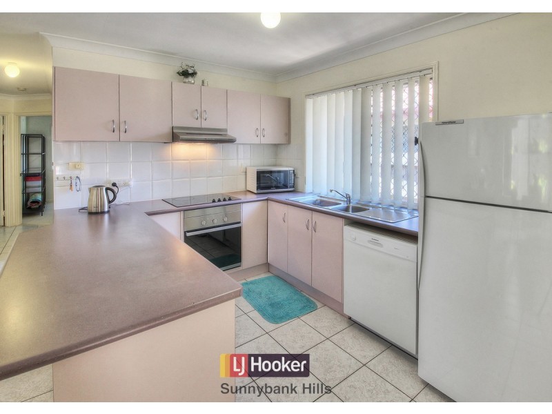 25 Benbek Circuit, Sunnybank Hills QLD 4109