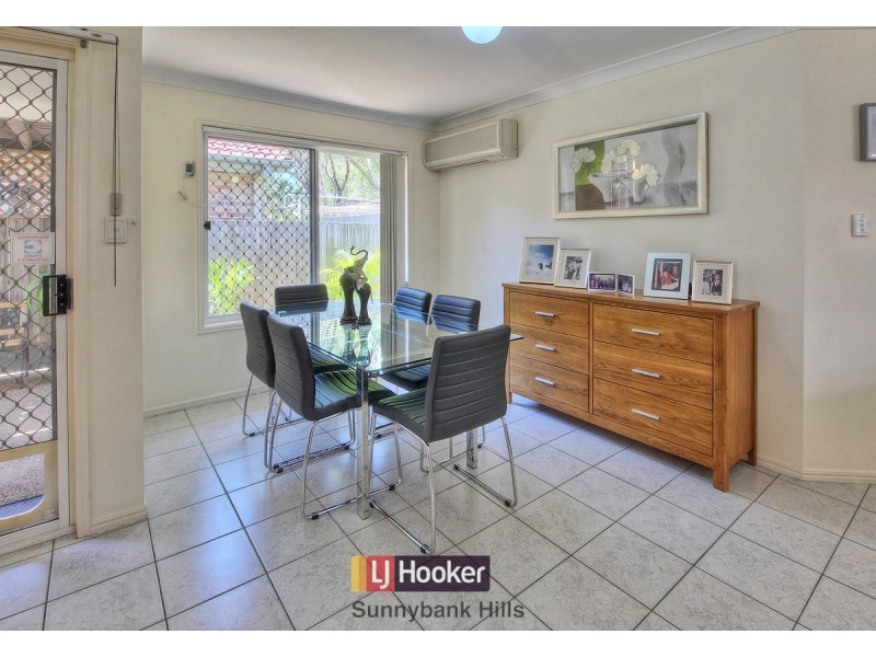 25 Benbek Circuit, Sunnybank Hills QLD 4109