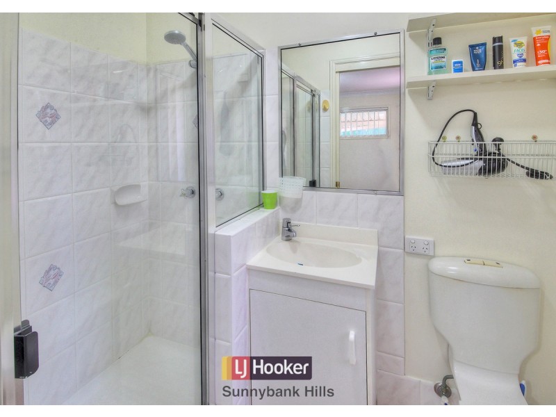 25 Benbek Circuit, Sunnybank Hills QLD 4109