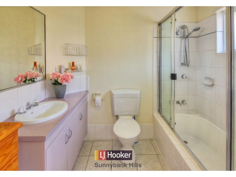 25 Benbek Circuit, Sunnybank Hills QLD 4109