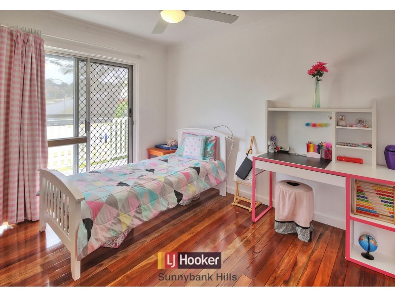 7 Harvest Street, Mansfield QLD 4122