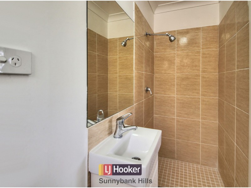 7 Harvest Street, Mansfield QLD 4122