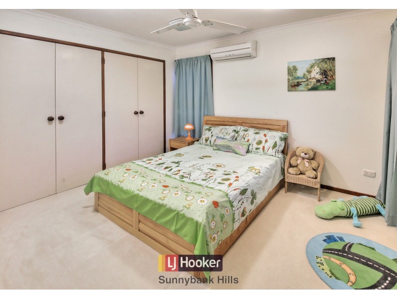 28 Firelight Street, Sunnybank Hills QLD 4109