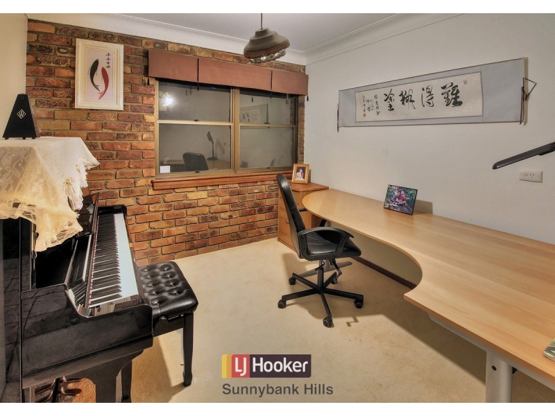 28 Firelight Street, Sunnybank Hills QLD 4109