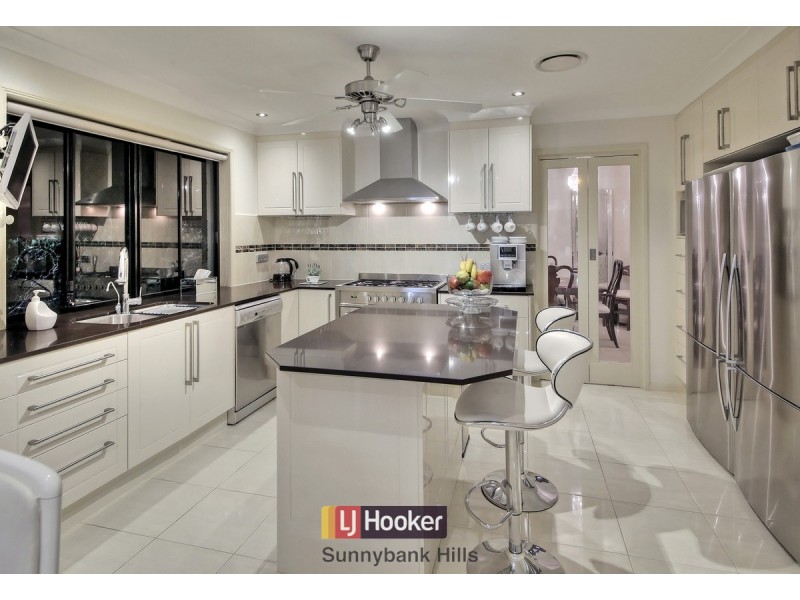 7 Amber Close, Eight Mile Plains QLD 4113