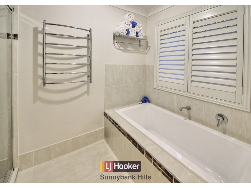 7 Amber Close, Eight Mile Plains QLD 4113