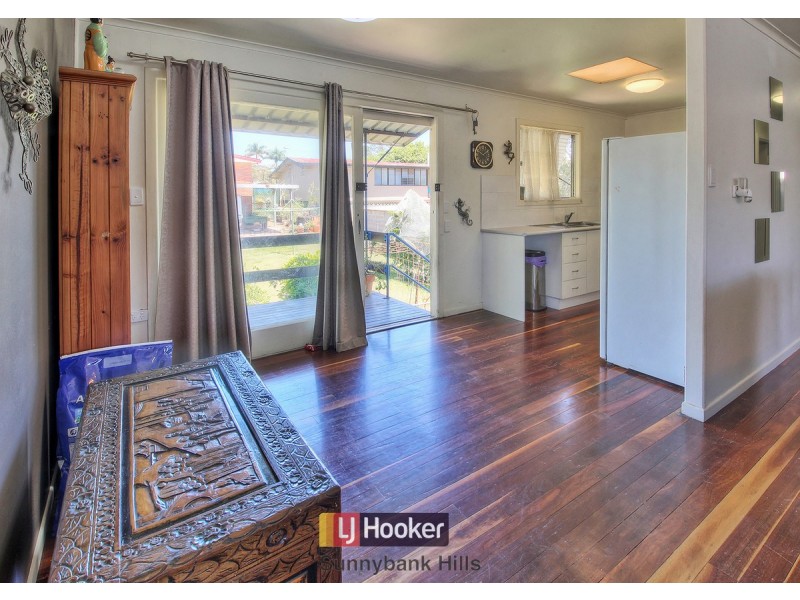 12 Callendar Street, Sunnybank Hills QLD 4109