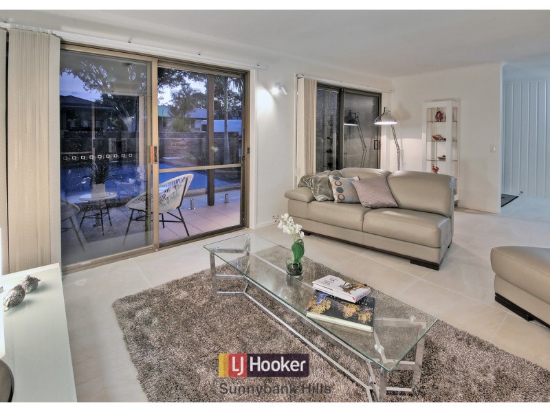 15 Ashdown Street, Sunnybank Hills QLD 4109