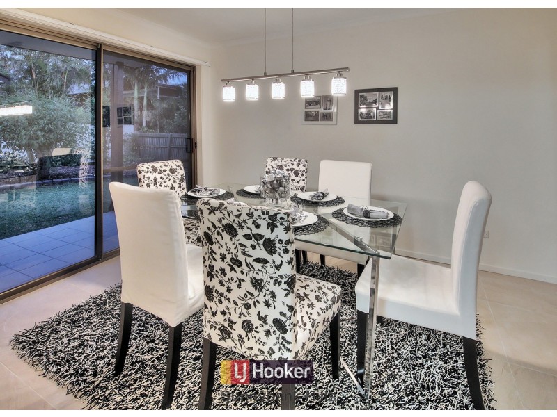 15 Ashdown Street, Sunnybank Hills QLD 4109