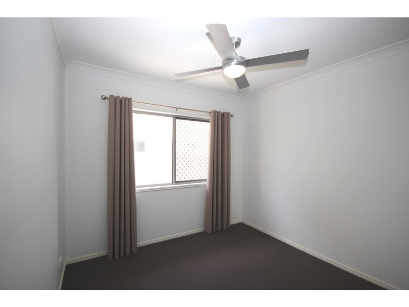10 Aster Place, Calamvale QLD 4116