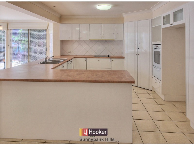 21 Poets Place, Parkinson QLD 4115