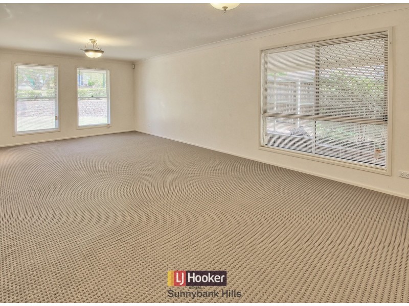 21 Poets Place, Parkinson QLD 4115