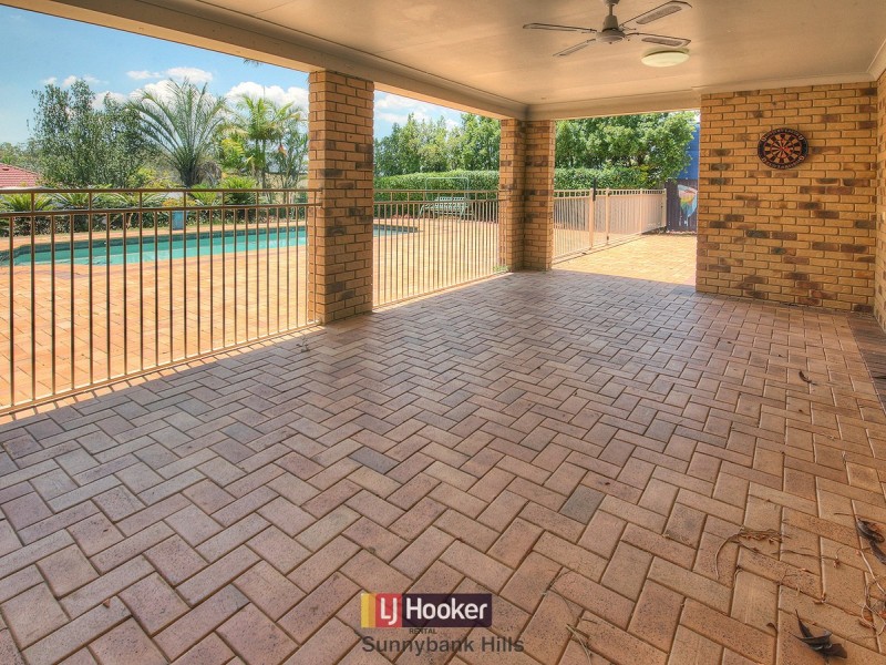 21 Poets Place, Parkinson QLD 4115