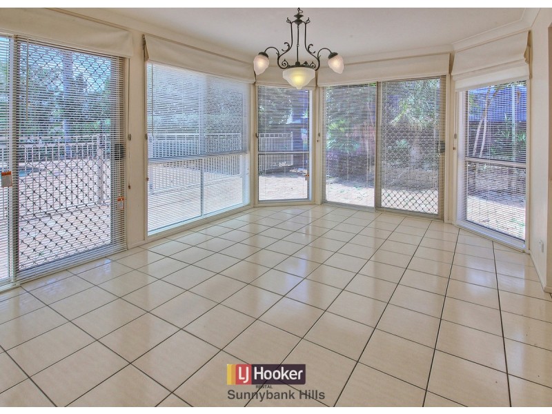 21 Poets Place, Parkinson QLD 4115