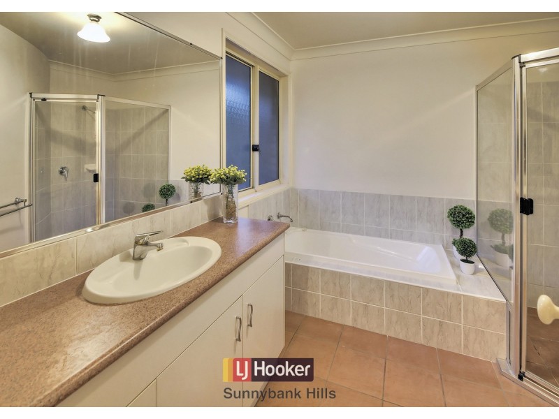 20 Raincliffe Place, Calamvale QLD 4116