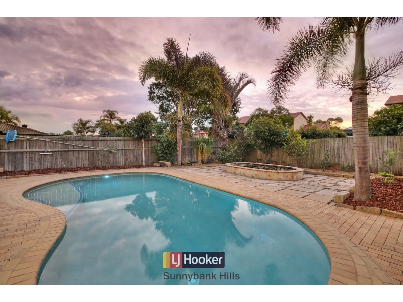 20 Raincliffe Place, Calamvale QLD 4116