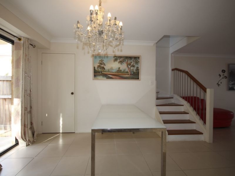 27/18 Diane Court, Calamvale QLD 4116