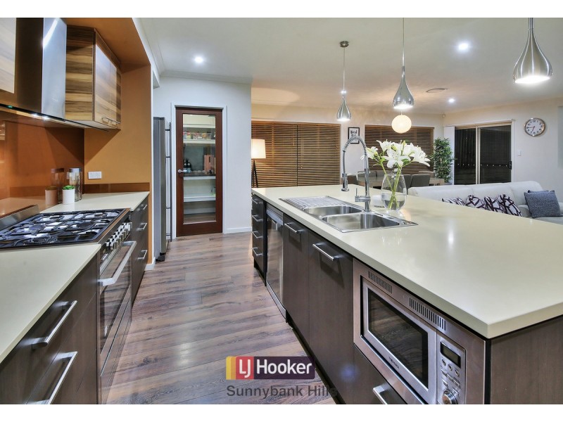 88 Cooper Crescent, Rochedale QLD 4123