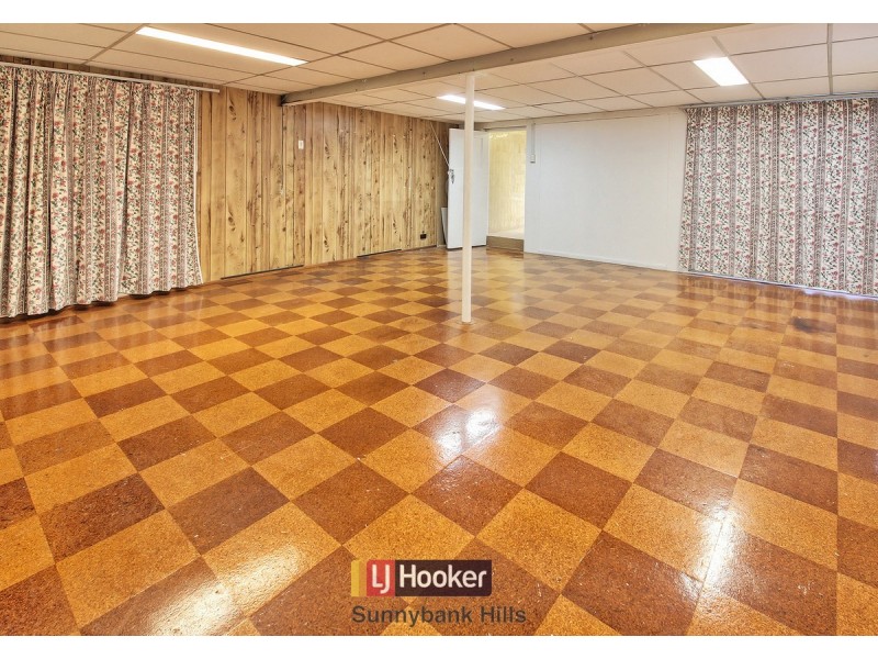 7 Damson Street, Macgregor QLD 4109