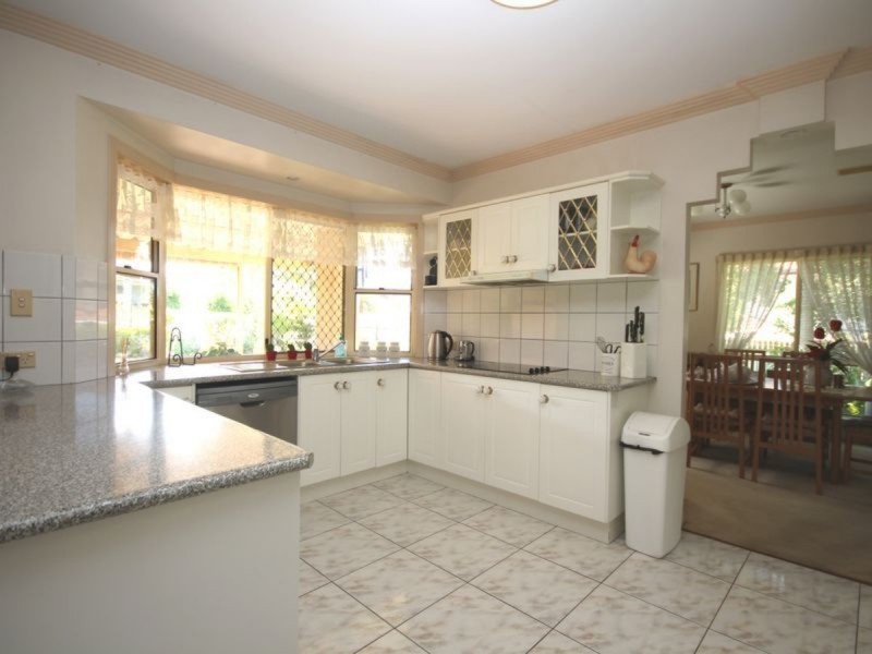 3 Liquidambar Place, Stretton QLD 4116