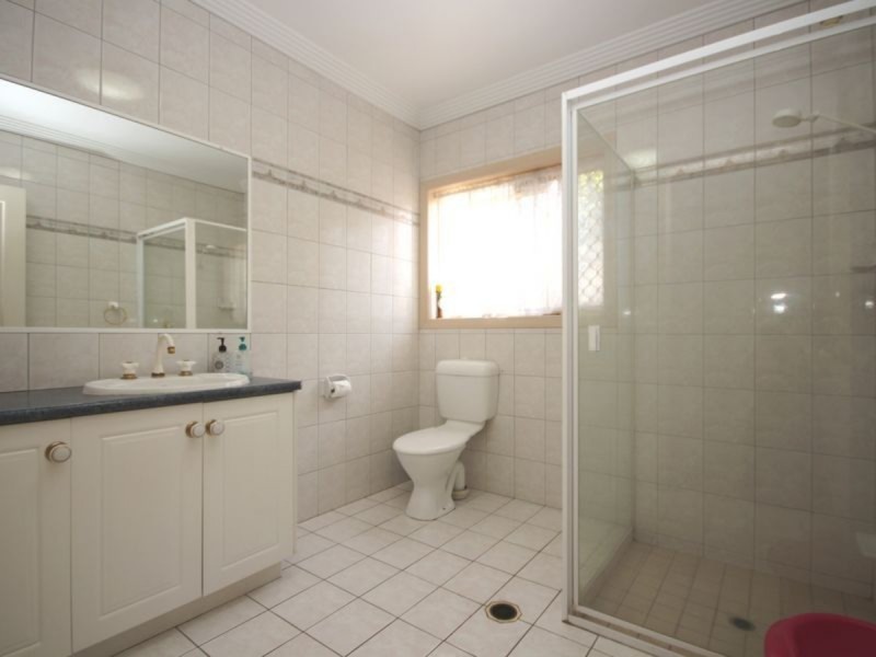 3 Liquidambar Place, Stretton QLD 4116