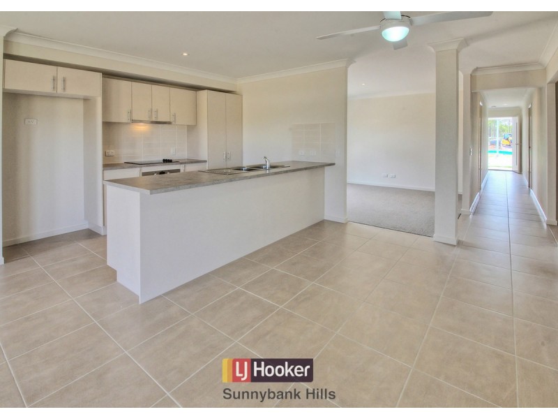 27 Mt Archer Road, Park Ridge QLD 4125