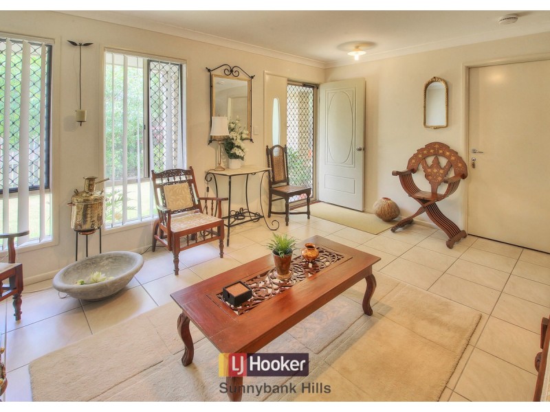 6 Stirling Street, Sunnybank Hills QLD 4109