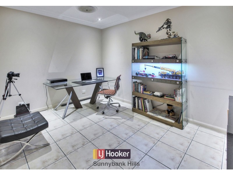 15 Bayswater Close, Sunnybank Hills QLD 4109