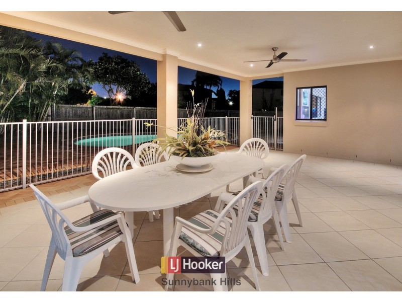 15 Bayswater Close, Sunnybank Hills QLD 4109