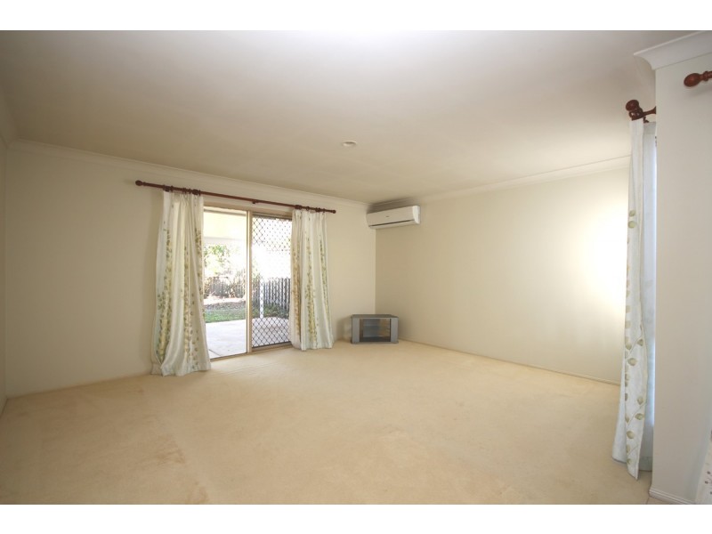 44 Shelduck Place, Calamvale QLD 4116