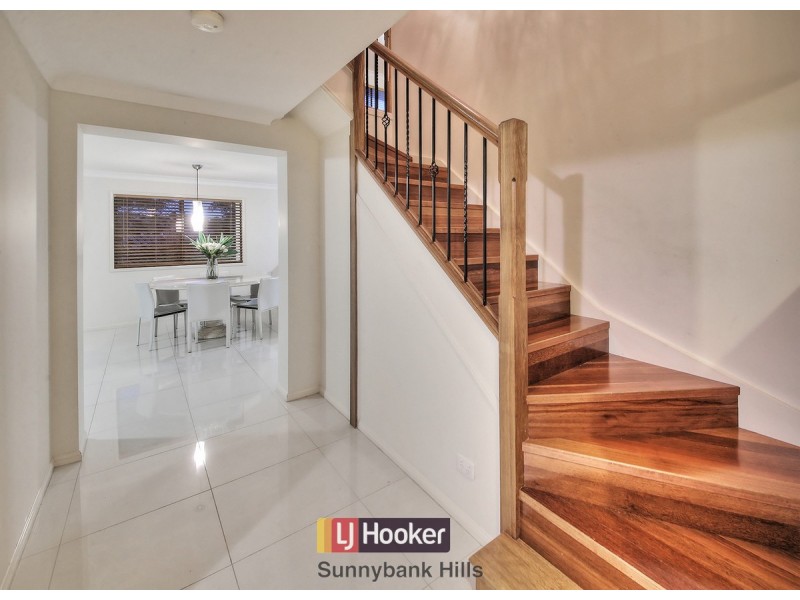 15 Avonlea Place, Eight Mile Plains QLD 4113