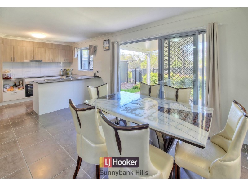 185/2 Diamantina Street, Calamvale QLD 4116