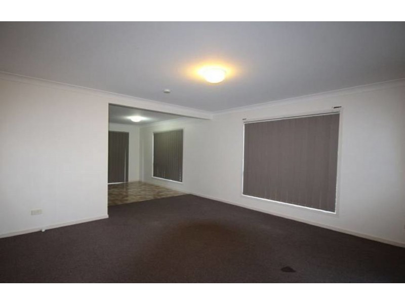 1/128 Smith Road, Woodridge QLD 4114