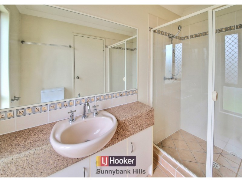 15 Toona Place, Calamvale QLD 4116