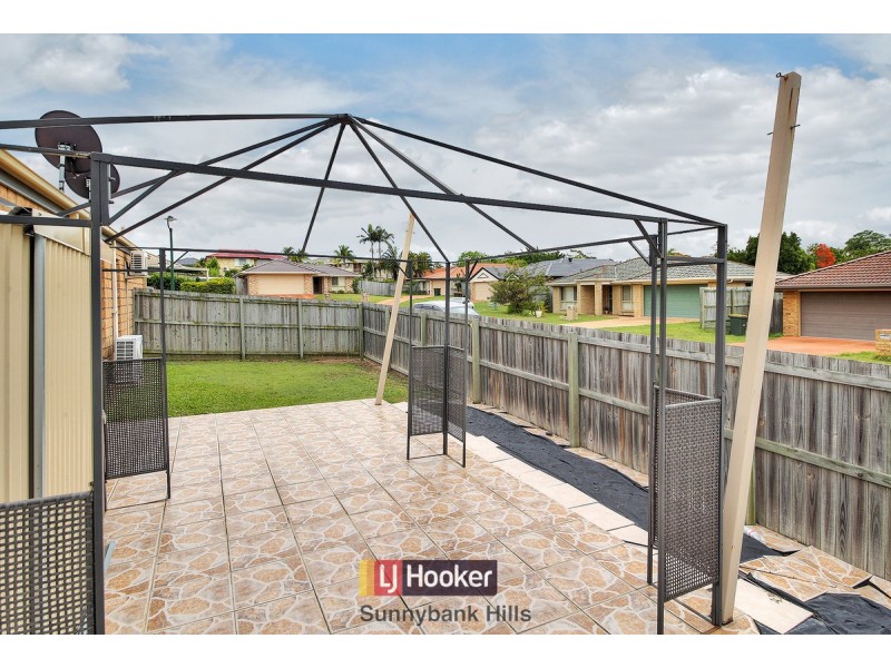 15 Toona Place, Calamvale QLD 4116