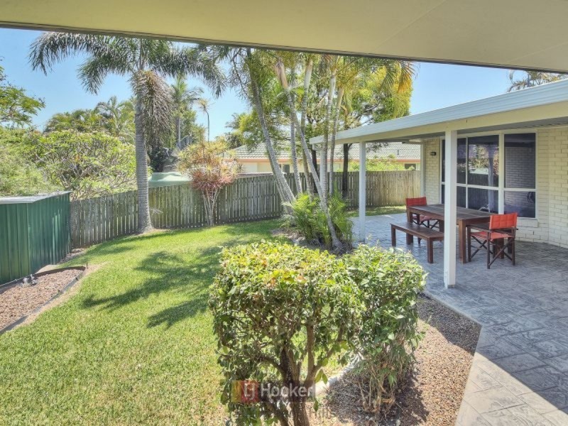 17 Golden Rain Place, Stretton QLD 4116