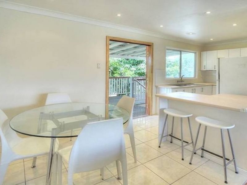 16 Scouse Street, Acacia Ridge QLD 4110