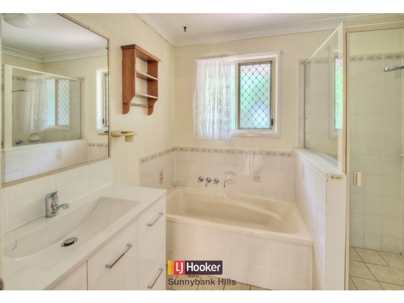 10 Doris Street, Kuraby QLD 4112