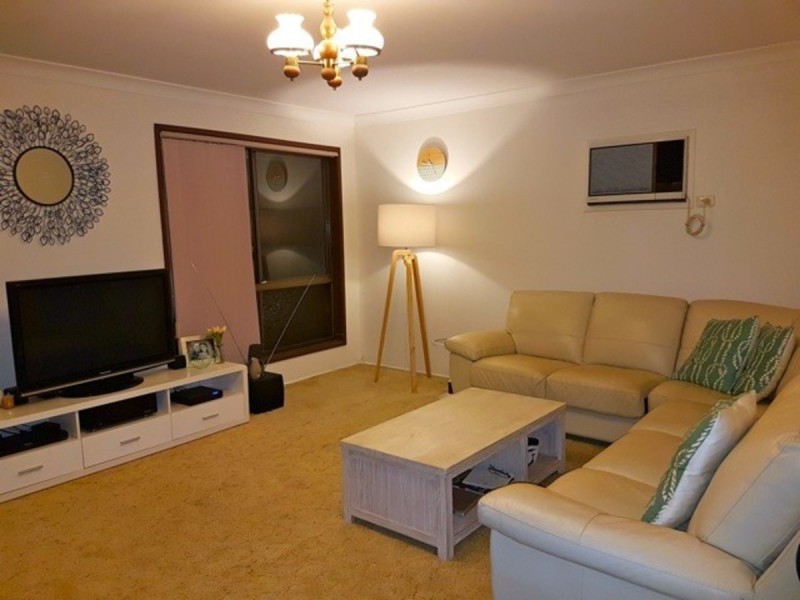 8 Fitzalan Street, Eight Mile Plains QLD 4113