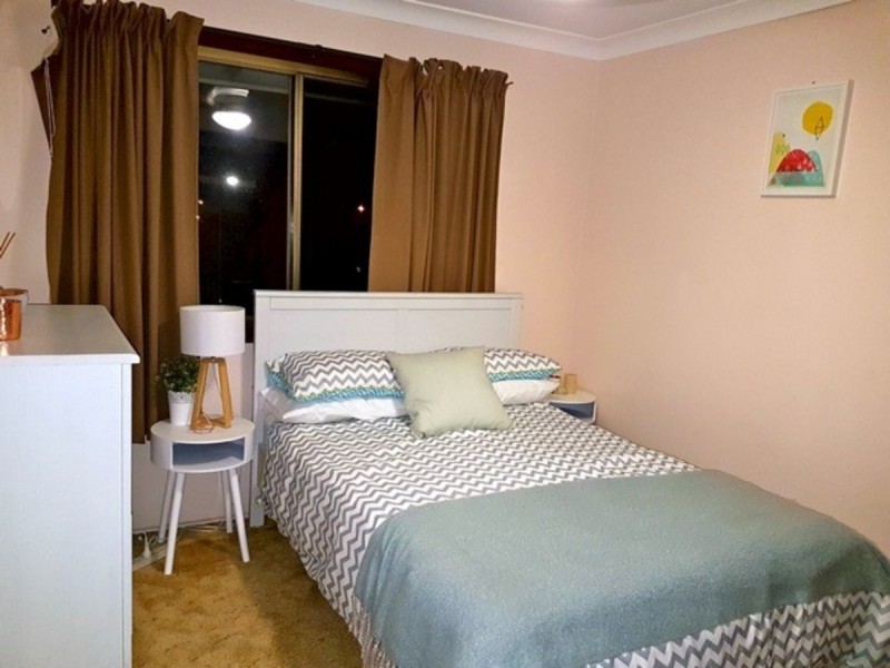 8 Fitzalan Street, Eight Mile Plains QLD 4113