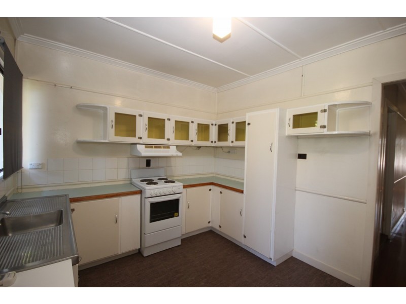 73 Evenwood Street, Coopers Plains QLD 4108