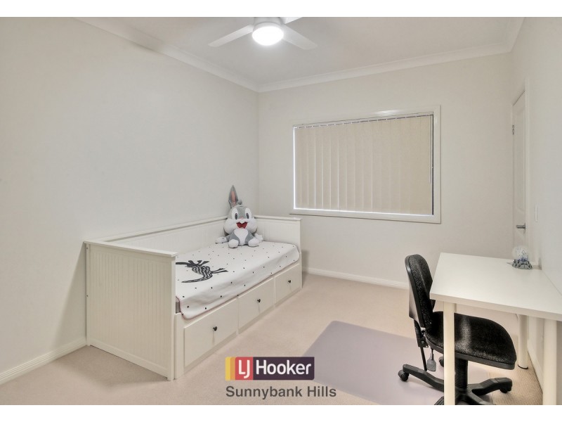 98 Warrigal Road, Runcorn QLD 4113