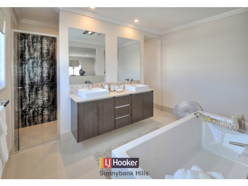 13 Soar Street, Rochedale QLD 4123