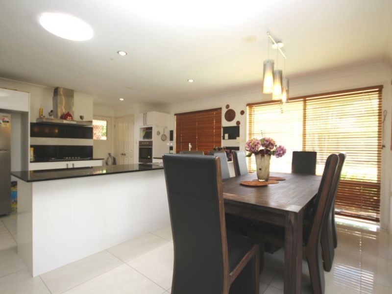 9 Spring Close, Calamvale QLD 4116