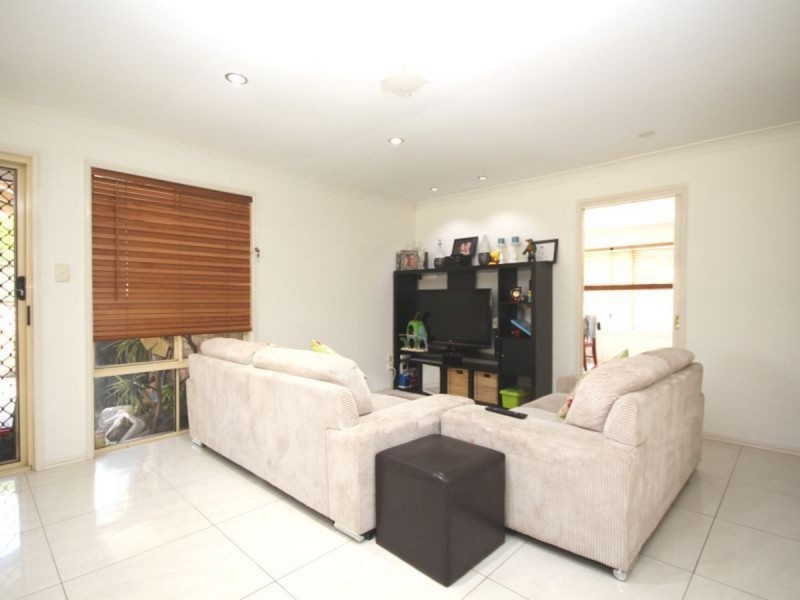 9 Spring Close, Calamvale QLD 4116