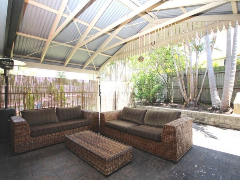 9 Spring Close, Calamvale QLD 4116