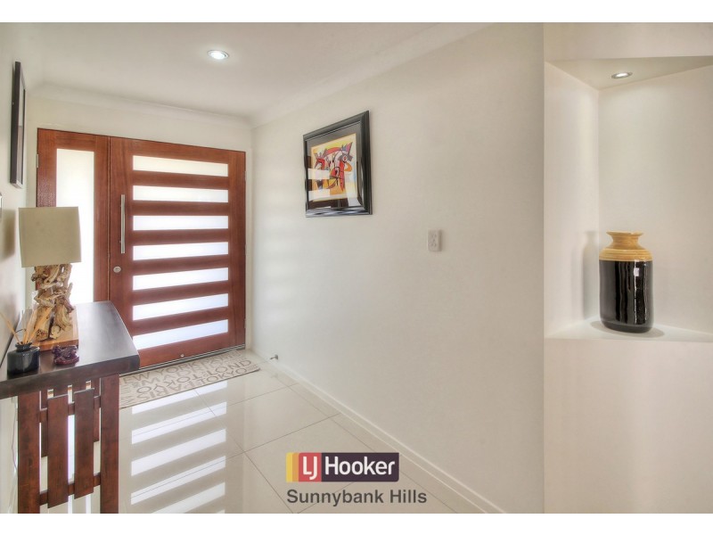 22 Lily Circuit, Kuraby QLD 4112