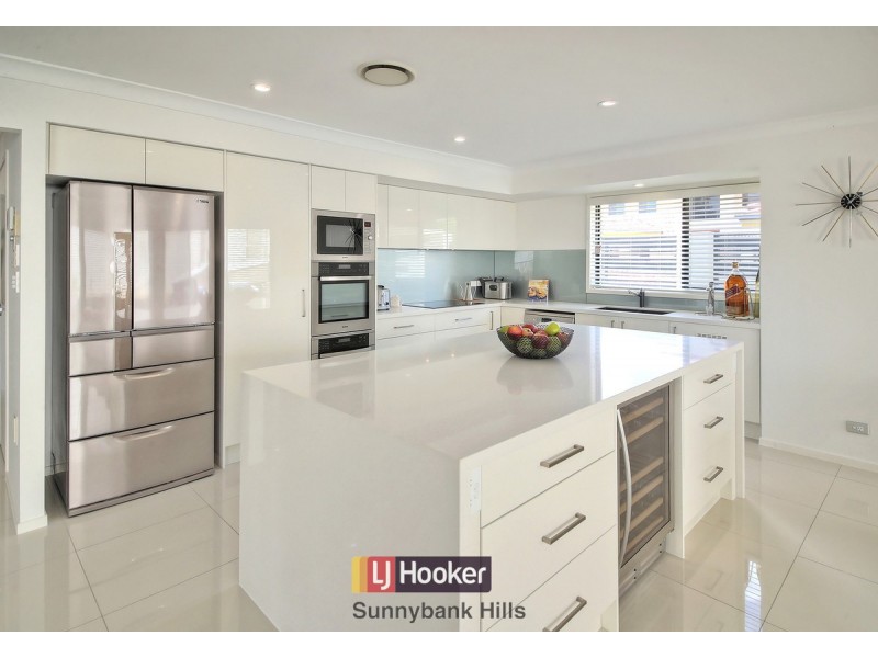 22 Lily Circuit, Kuraby QLD 4112